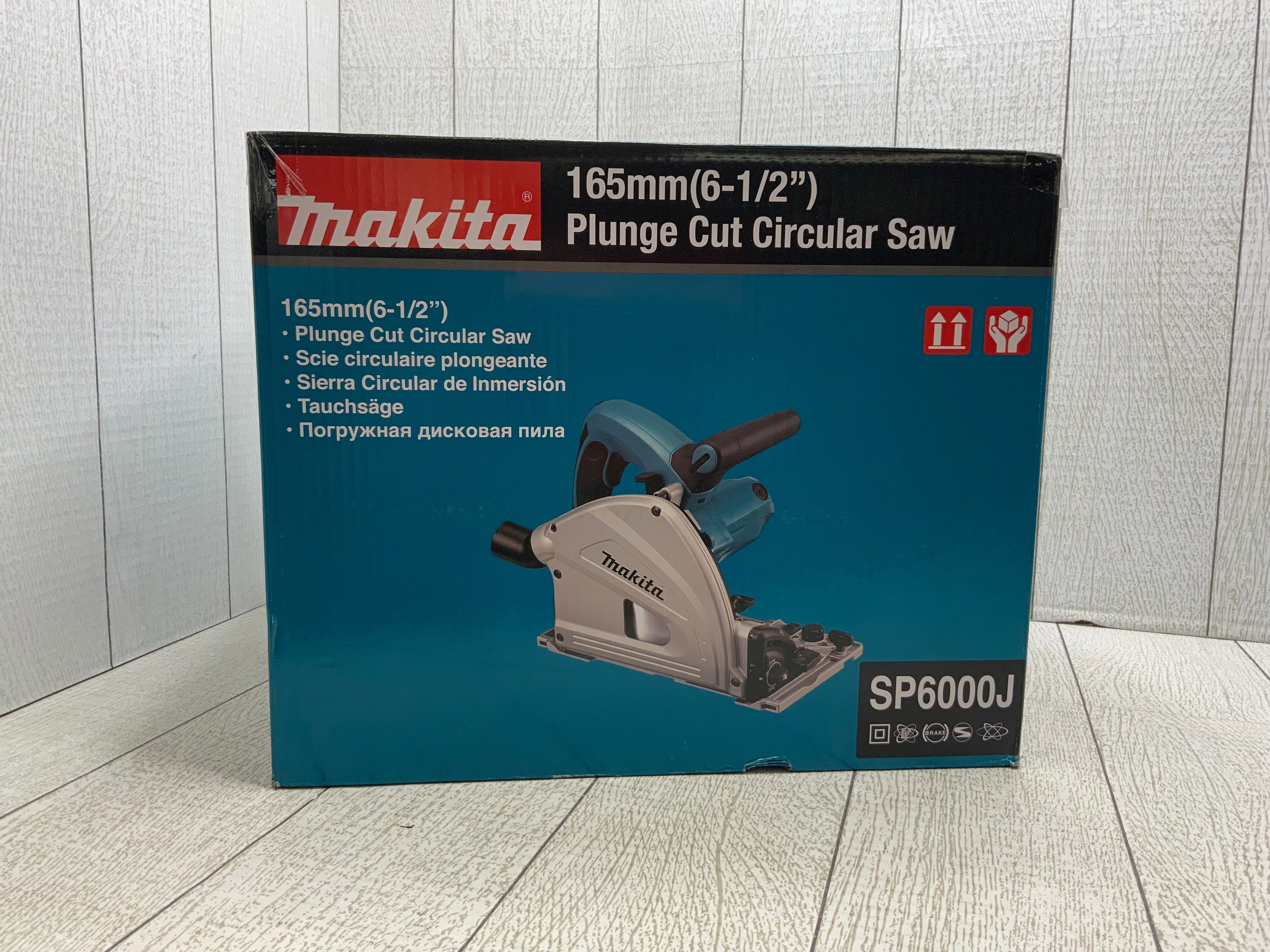 Makita SP6000J 6-1/2-Inch Plunge Circular Saw (8055743774958)